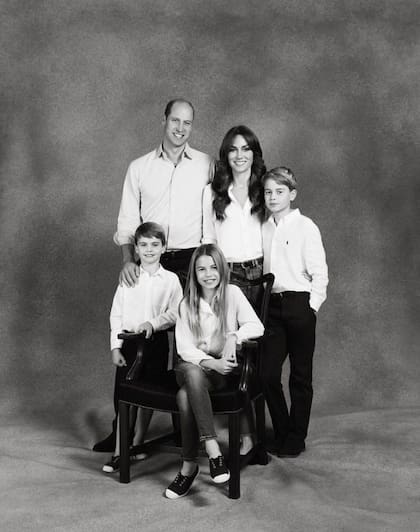 El príncipe William y Kate Middleton son padres de los principitos George, Charlotte y Louis