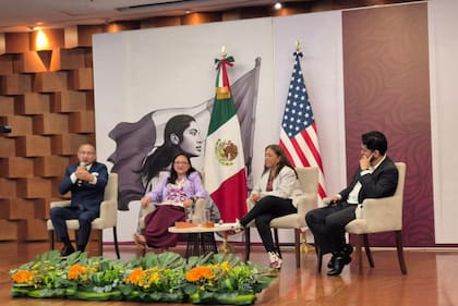 El Probem tiene como propósito que docentes de México impartan servicios educativos a comunidades de mexicanas en EE.UU.