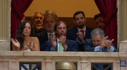 El procurador del Tesoro, en el centro de la escena