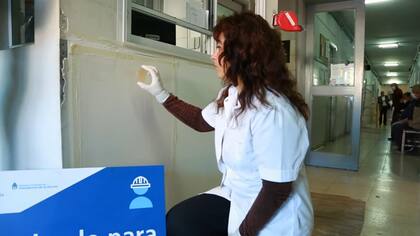 El producto es naturalmente "no tóxico", compatible con el medio ambiente y factible de producirse a mayor escala en el país