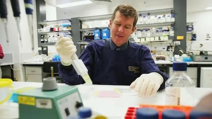 El profesor Ian Frazer (en la foto) desarrolló Gardasil junto con el doctor Jian Zhou