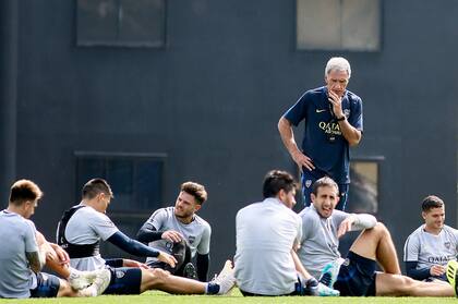 El profesor Valdecantos, testigo directo de la agresión al micro de Boca