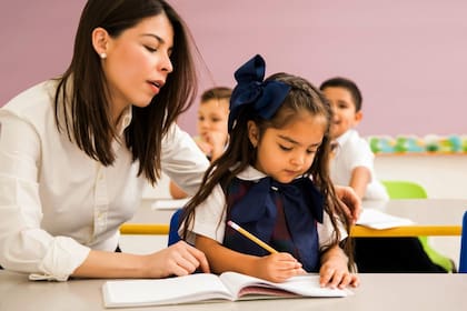 El programa buscar enseñal el español y ya se implementa en una escuela de Miami-Dade