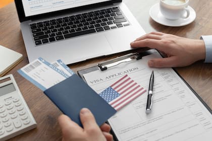 El Programa de Visas de Diversidad otorga anualmente hasta 55.000 residencias permanentes a ciudadanos de países con bajos índices migratorios hacia EE.UU.