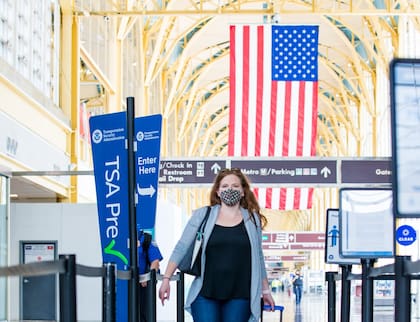 El programa está abierto únicamente a ciudadanos estadounidenses, nacionales y residentes permanentes legales