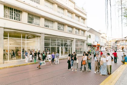 El programa incluirá recorridos por galerías como Diablo Rosso