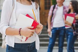 El programa incluye mentorías y planea expandirse a nivel nacional