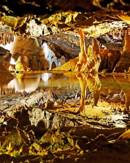 El propio Tolkien confirmó que las cuevas de Cheddar Gorge inspiraron su obra.