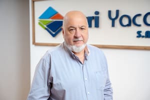 Maneja 8500 hectáreas e inspira a otros empresarios por su forma de producir