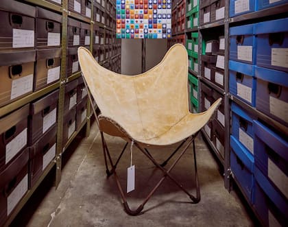 El prototipo en lona de la célebre silla BKF, que llegó de Barcelona