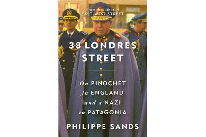 El próximo libro de Sands será publicado en inglés y en español