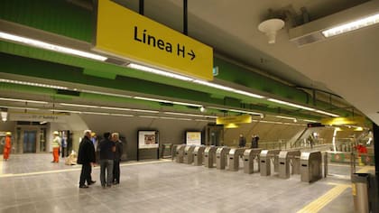 El gobierno porteo considera que la lnea H de subtes est subutilizada y el proyecto de la estacin de tren aumentar el caudal de pasajeros