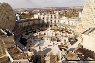 Los edificios que quisieron ser el “Versalles de los pobres” y casi terminan demolidos