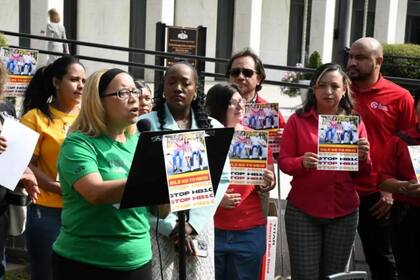 El proyecto de ley fue catalogado por algunos como un ataque directo a las comunidades inmigrantes por parte de varias organizaciones locales (Imagen de Enlace Latino)