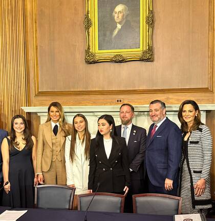 El proyecto de ley Take It Down fue impulsado por la congresista cubana María Elvira Salazar y apoyado por la primera dama Melania Trump