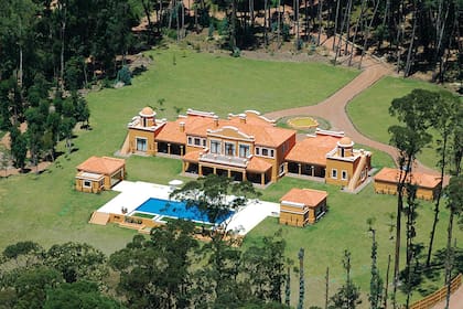 El proyecto “La Mary” fue realizado por el estudio estudio González Ortiz. Toda la planta superior es de uso exclusivo de Susana.