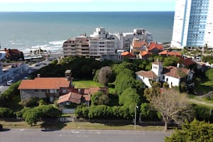 Aprobaron construir una torre de 35 pisos entre chalets históricos, y vecinos denuncian irregularidades