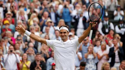 El público aplaude otra gesta de Roger Federer