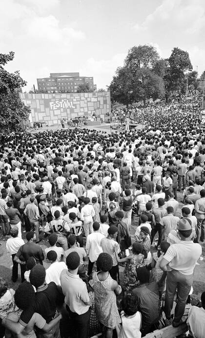 El público en el Harlem Cutural Festival, en 1969