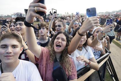 El público llegó temprano a la segunda jornada de Lollapalooza Argentina 2024