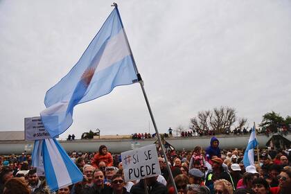 El público recibió a Mauricio Macri en Córdoba