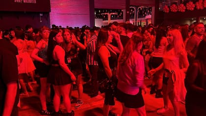 El público va desde los 18 hasta los 40 años