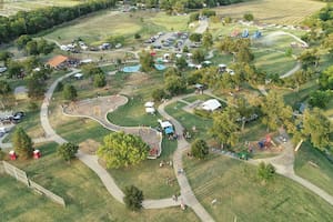 La ciudad de Texas que cambió su nombre con el último eclipse solar: cómo aprovechó el negocio de la astronomía