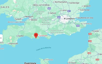 El pueblo tiene una ubicación estratégica sobre la costa inglesa