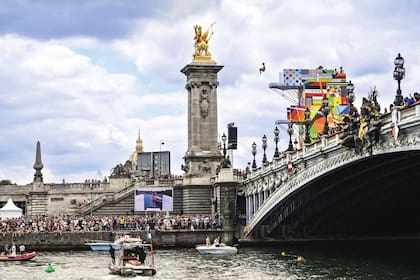 El puente Alexandre III será el escenario de las competencias de natación en París 2024, gracias a la recuperación de las aguas contaminadas del Sena
