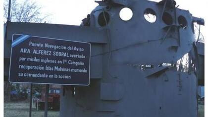 El puente de comando del Aviso Alférez Sobral, donde cayó su comandante Gómez Roca al ser atacado por los británicos, se exhibe en el Museo Naval de Tigre