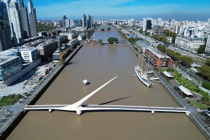 El Puente de la Mujer en Puerto Madero