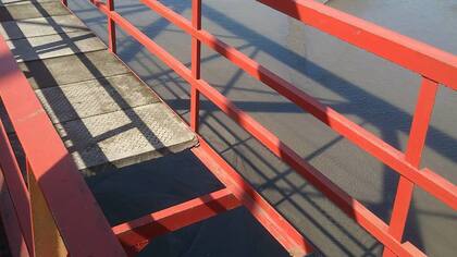 El puente del río Gastona está sobre la vieja traza de la ruta Nacional 38 en el ingreso a la ciudad de Concepción, en Tucumán