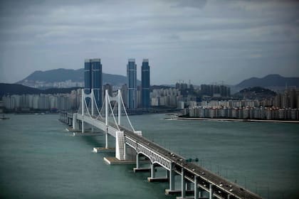 Vista aérea de Busan, una ciudad surcoreana que tiene un puntaje parecido a Buenos Aires en el ranking