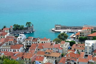 La península que reúne templos, canales y teatros, entre otros tesoros griegos