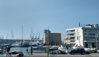 El puerto de Génova, desde donde salió el mayor tráfico migratorio hacia América del Sur
