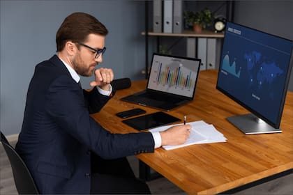 El puesto de analista financiero es uno de los trabajos de mayor crecimiento en Chicago