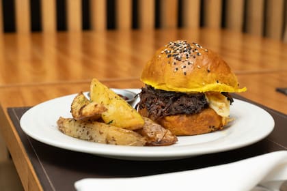 El pulled beef de roast beef de Charqui