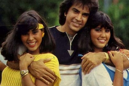 El Pumar Rodríguez junto a sus hijas mayores cuando aún tenían una buena relación