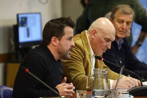 El radical Martín Tetaz, titular de la comisión de Legislación del Trabajo de Diputados, y el libertario José Luis Espert