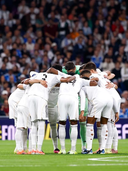 El Real Madrid recibirá al Barcelona en el Santiago Bernabéu para el encuentro del 26 de octubre (Facebook/Real Madrid C.F.)