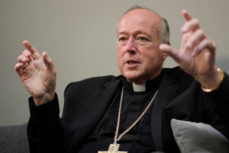 El recién nombrado cardenal Robert Walter McElroy, habla, durante una rueda de prensa en el Vaticano, el sábado 27 de agosto de 2022. (AP foto/Andrew Medichini, archivo)
Andrew Medichini - AP