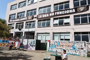 El reclamo por la actualización de los salarios del personal docente y no docente universitario continúa