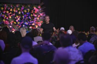 Un reconocido especialista en cerebro asegura que la mente puede ayudar a curar una enfermedad