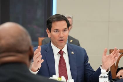 El recorrido de Rubio en el servicio público comenzó en el ámbito municipal y se extendió durante más de dos décadas antes de alcanzar la posición diplomática más alta de EE.UU.