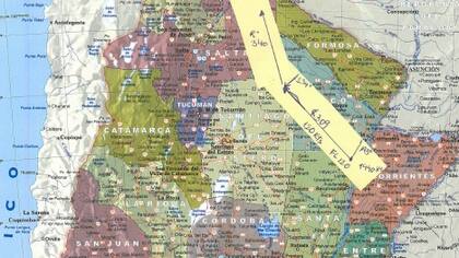 El recorrido del vuelo irregular interceptado por un caza