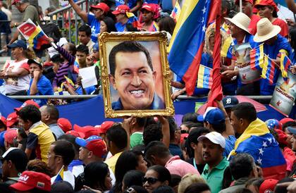 El recuerdo permanente de Hugo Chávez en una multitud de venezolanos