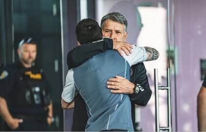 El reencuentro con Messi, a quien dirigirá por tercera vez, tras hacerlo en el seleccionado argentino y Barcelona