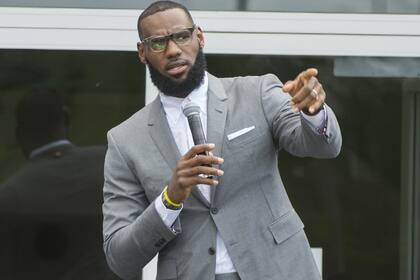 El regalo de LeBron James a su pueblo natal