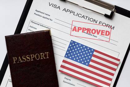 El registro inicial para la Lotería de visas se realiza en línea, pero si se da visto bueno será necesario visitar una embajada o consulado para la entrevista
