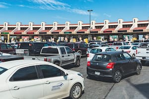 El regreso de los mexicanos autodeportados ya se siente en la frontera